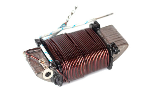 BOBINA LUCES CARGA YAMAHA DTK125 DTK175 6 VOLTIOS REFERENCIA 2A7-85513-20