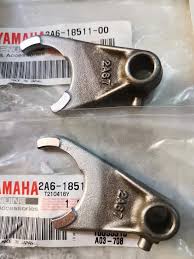 Uñeta Horquilla Grande Yamaha Dtk125 Dtk175 Original Referencia 2A6-18511-00